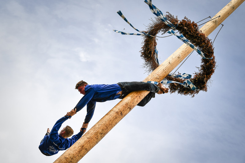 Maypole Climbing Photo Story : Maypole climbing in Germany