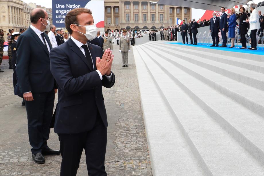 Masks to become mandatory in France
