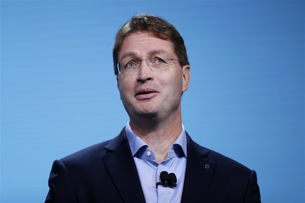Absolutely Inconceivable Mercedes CEO: ‘absolutely inconceivable’ to write off China