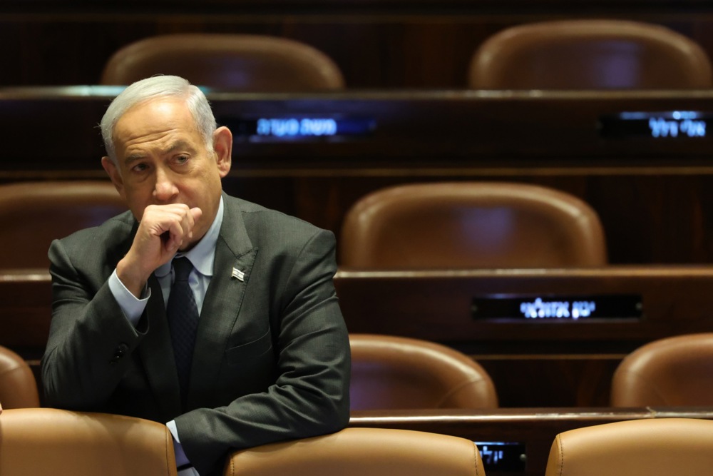 Israeli War Cabinet Tensions: Hamas, Hezbollah, and Benny Gantz's Demands - Vimarsana News