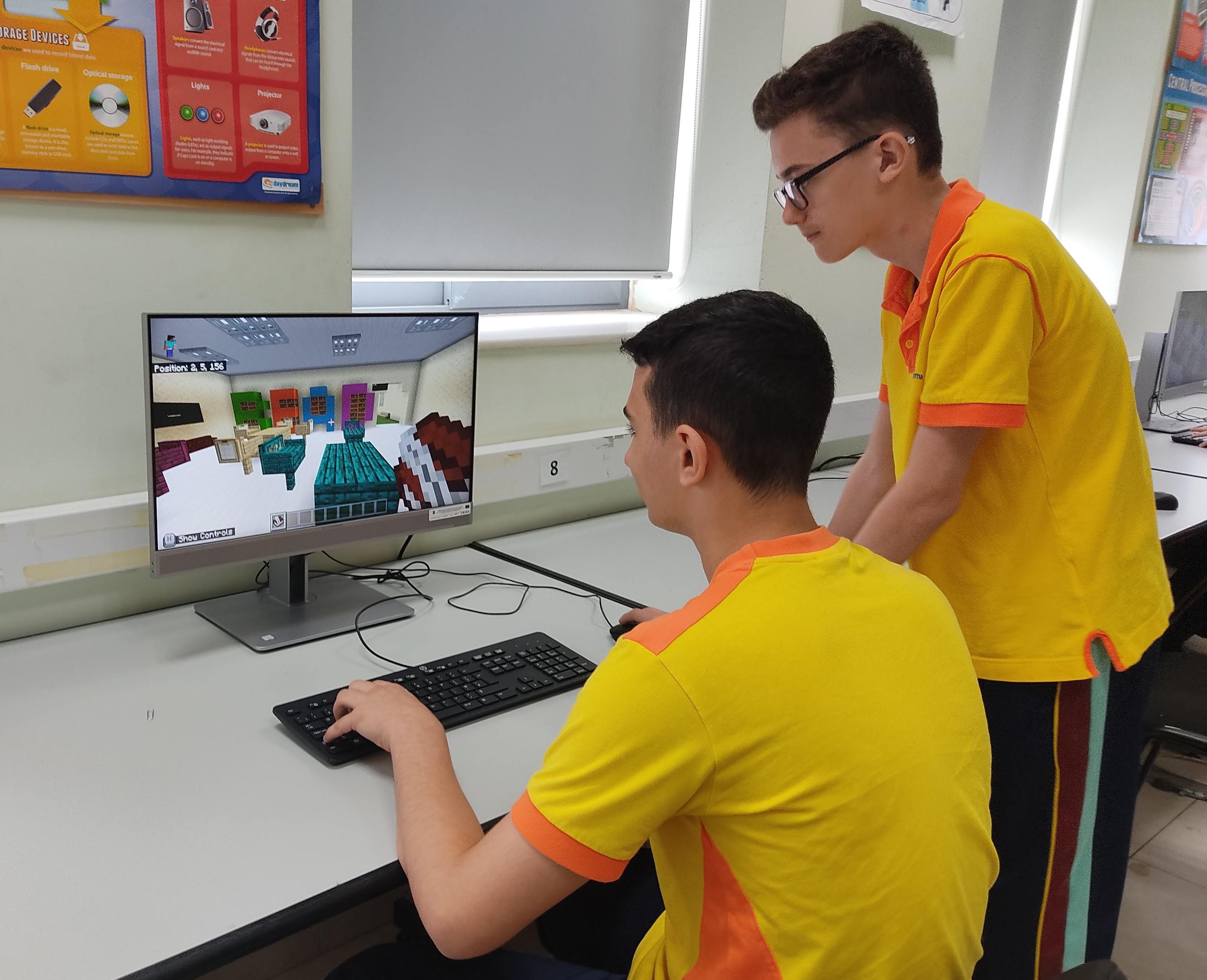 Minecraft Front Class Students Invited To Reinvent Their Cities With Minecraft Education
