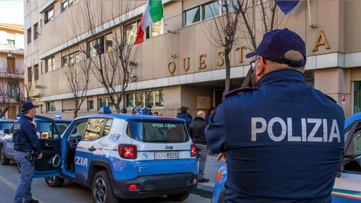 Italy arrests 13 people in nationwide raids against Chinese mafia groups