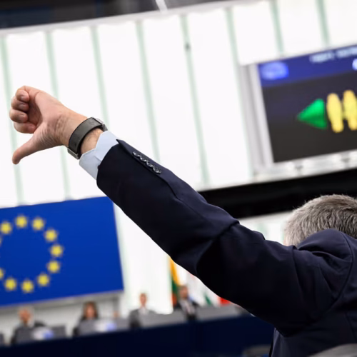 MEPs Urge Sanctions Over Political Persecution in Iran, Georgia and Azerbaijan
